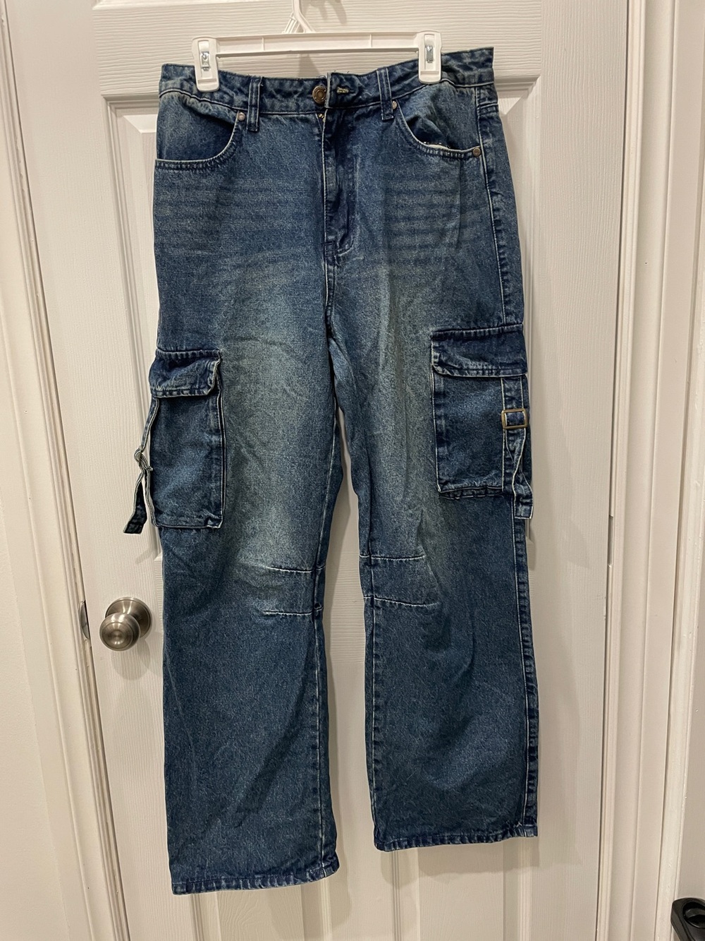 Flying Angel Cargo Jeans in Medium Wash by GOGO